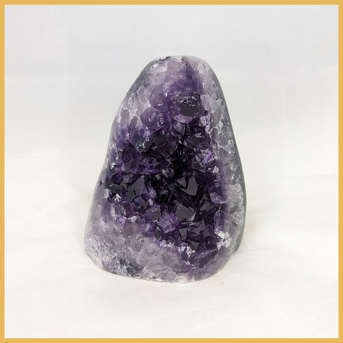 AME244 Amethyst Stand-up| The Gem Shop, Inc.