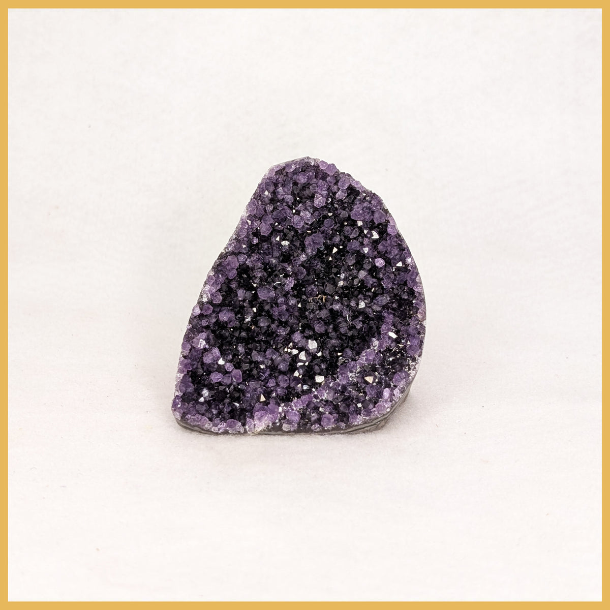 AME296 Amethyst Stand-up| The Gem Shop, Inc.