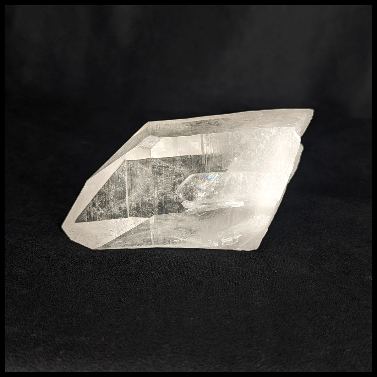 CLQ101 Clear Quartz Crystal| The Gem Shop, Inc.