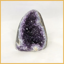 AME240 Amethyst Stand-up, Polished Edge