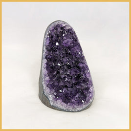 AME243 Amethyst Stand-up, Polished Edge