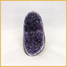 AME246 Amethyst Stand-up, Polished Edge