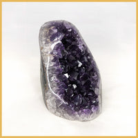 AME264 Amethyst Stand-up, Polished Edge