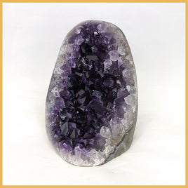 AME264 Amethyst Stand-up, Polished Edge
