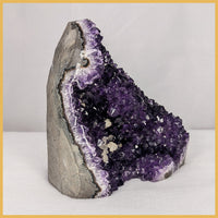 AME269 Amethyst Stand-up, Polished Edge