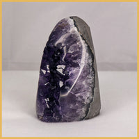 AME275 Amethyst Stand-up, Polished Edge