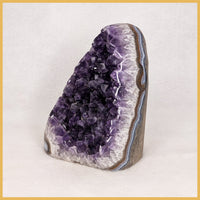 AME302 Amethyst Stand-up