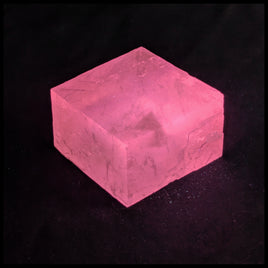 CAL108 Fluorescent Calcite