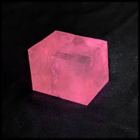 CAL110 Fluorescent Calcite