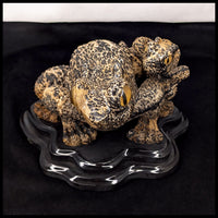 NAPT101 Nature's Paintbrush Toads Carving