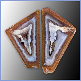 POL630pr Polyhedroid Agate Pair