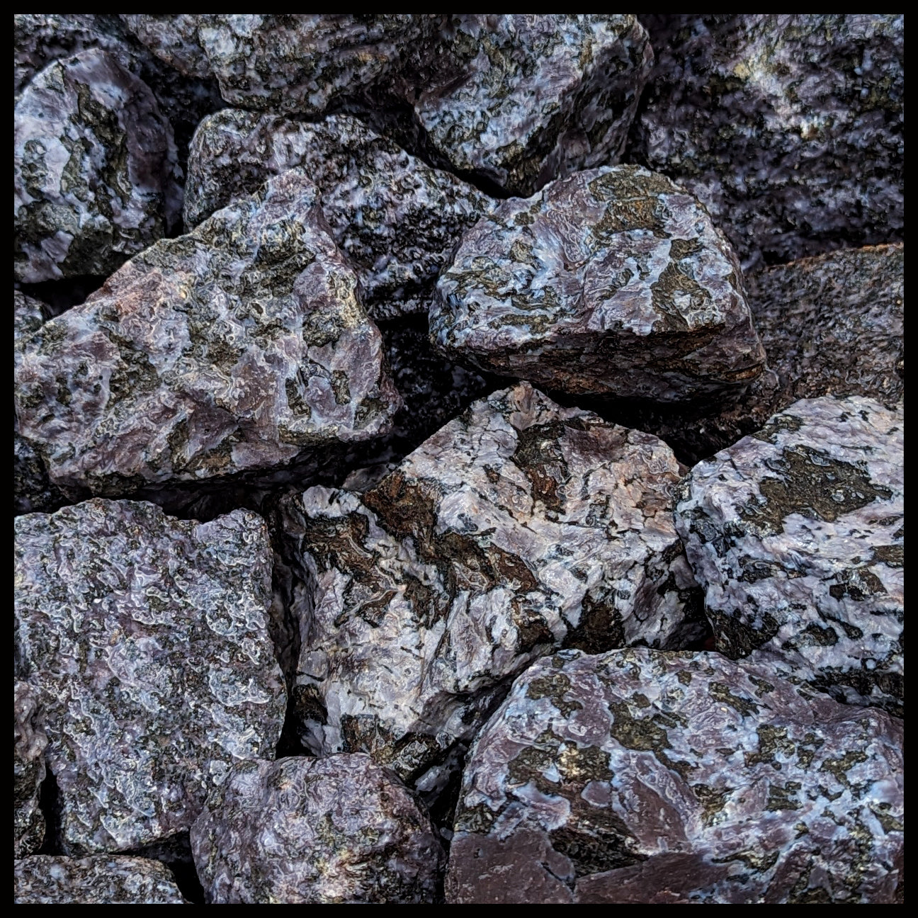 rock gabbro up close