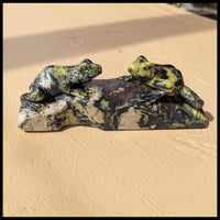 SFR110 Serpentine Frog Carving