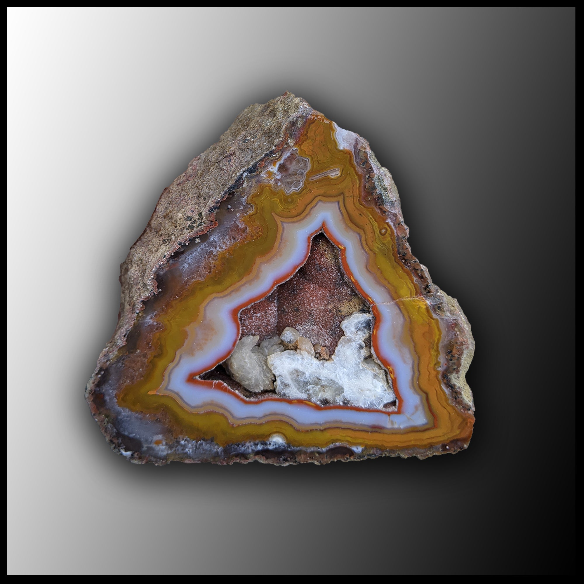 MRC188JR Moroccan Agate Specimen| The Gem Shop, Inc.