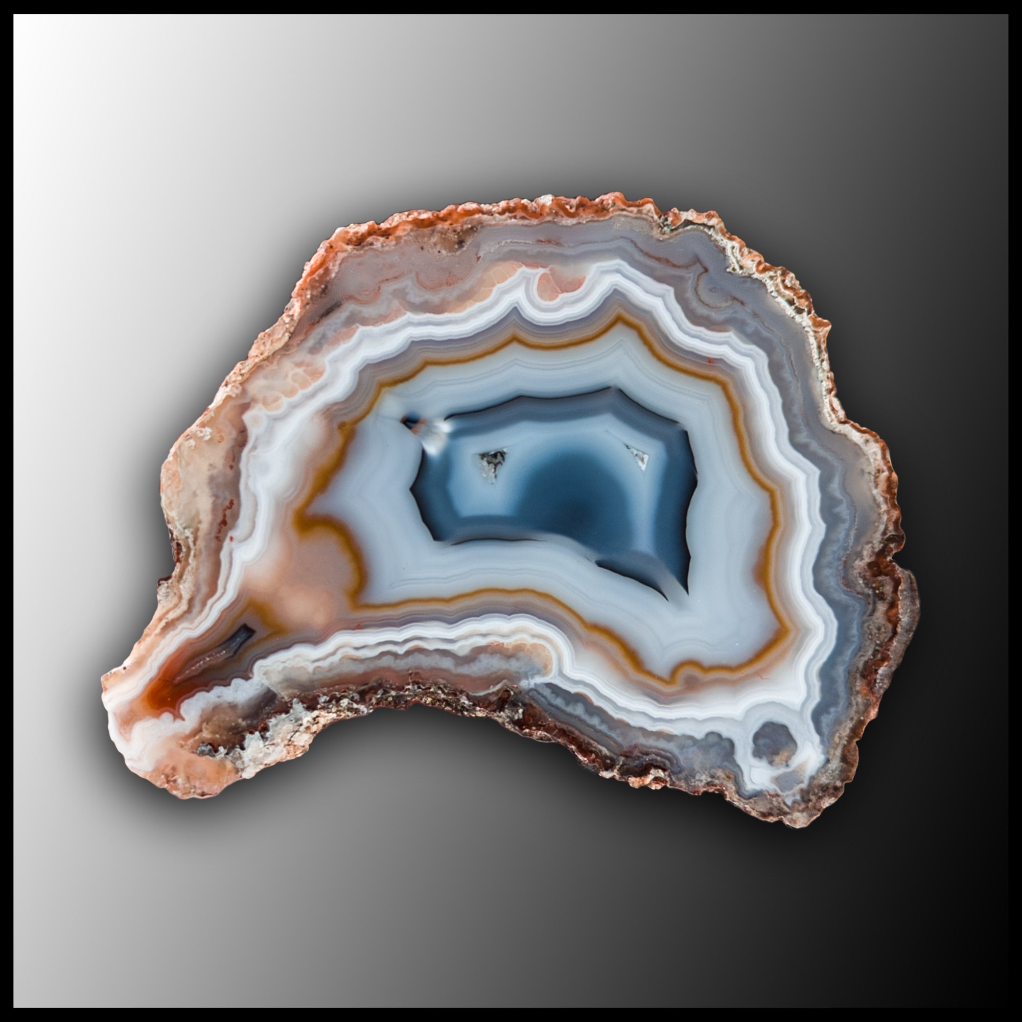 MRC334JR Moroccan Agate Specimen| The Gem Shop, Inc.