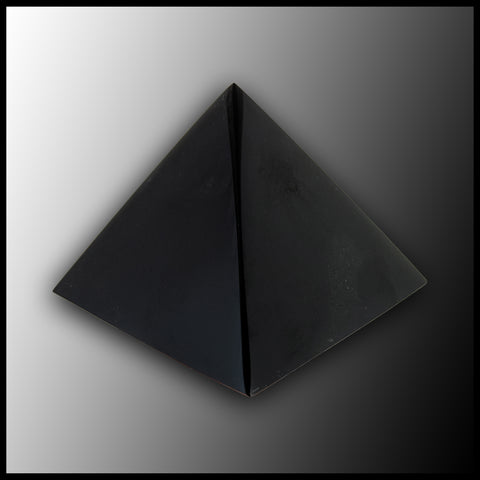 Obsidian Pyramid - medium
