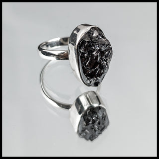 SHU105r Elite Shungite Ring, Size 8